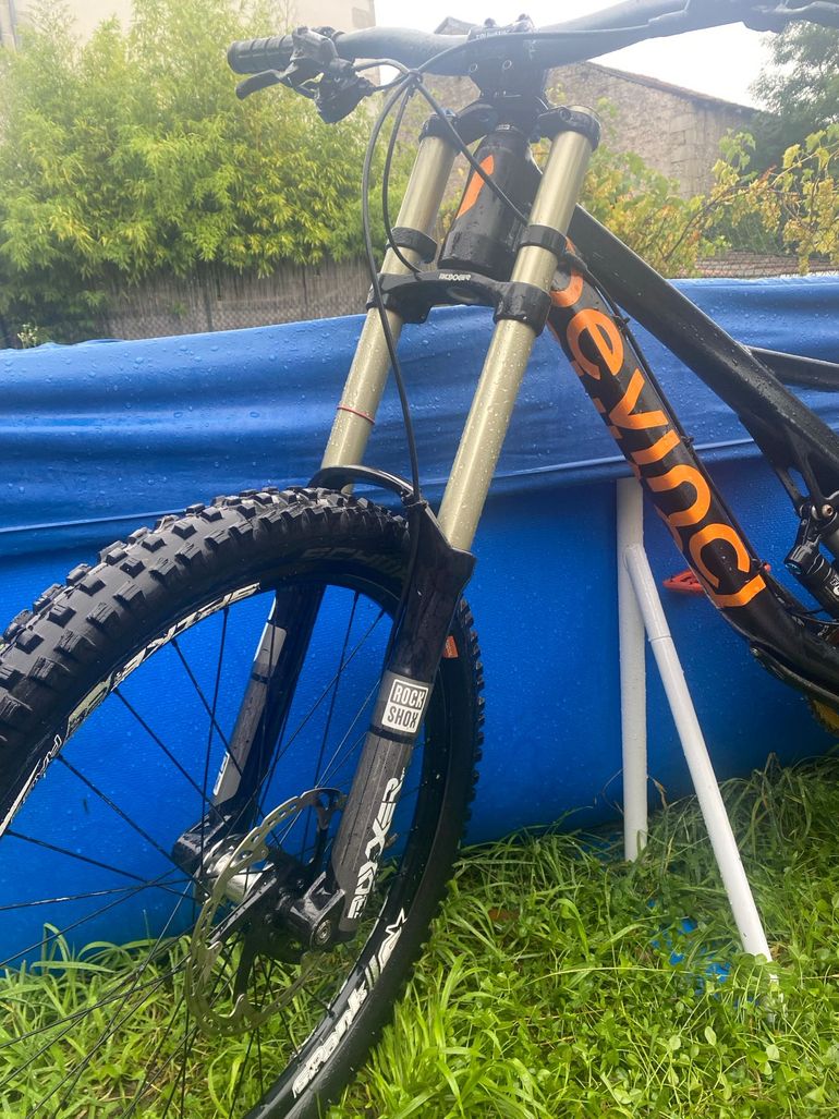 Used Devinci Wilson XP 2014 Mountainbike, Black — image 4 of 13