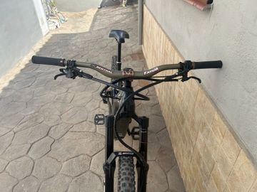 Używany Giant Reign E+ 2, 2022 2022 Mountainbike — zdjęcie 5 z 12