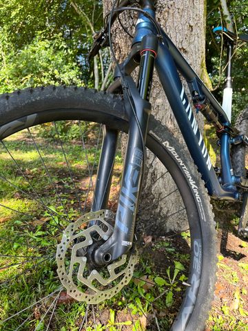 Used Canyon Neuron AL 7.0 2020 2020 Mountainbike, Blue, 27.5, 29 — image 3 of 8