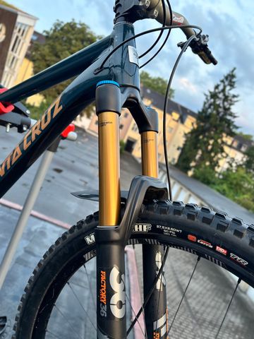 Used Santa Cruz Nomad Shimano XTR 2018 Mountainbike, Blue — image 6 of 26