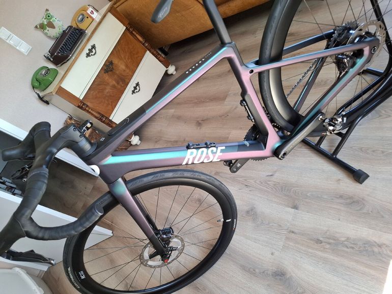 Used Rose Reveal Plus Ultegra Di2 2024 2024 Road & Gravel — image 12 of 14