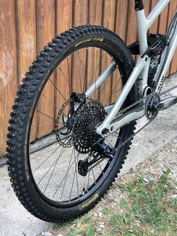 Used RAAW Raaw Madonna V2.2 2023 Mountainbike — image 5 of 5