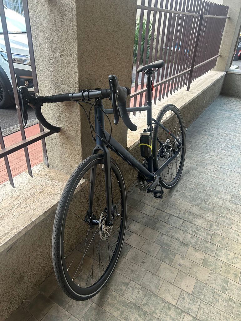 Used TRIBAN Rc520 Microshift 2024 Road & Gravel, Blau — image 1 of 4