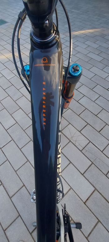 Mondraker, SUPERFOXY CARBON R 2023