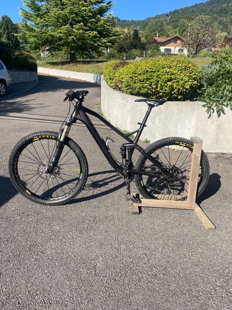 Canyon Nerve AL 7.0 2016 Mountainbike de segunda mano, Negro — imagen 7 de 7
