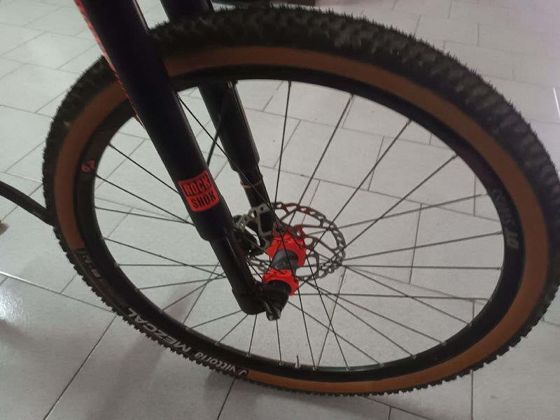 Gebrauchtes CUBE REACTION GTC SLT 2017 2017 Mountainbike, Rot, 29, 27.5 — Bild 8 von 13