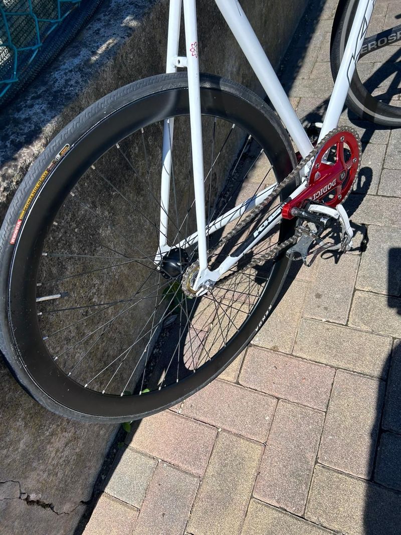 Used KHS FLITE 100 2010 2010 Road & Gravel, White — image 6 of 7