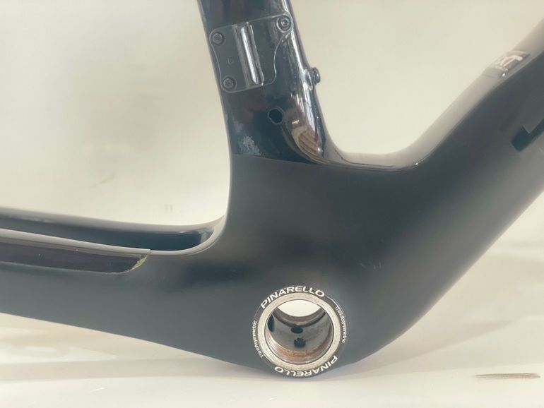 Used Pinarello DOGMA F DISK BOB 430 Frameset 2023 Road & Gravel, Black — image 5 of 11