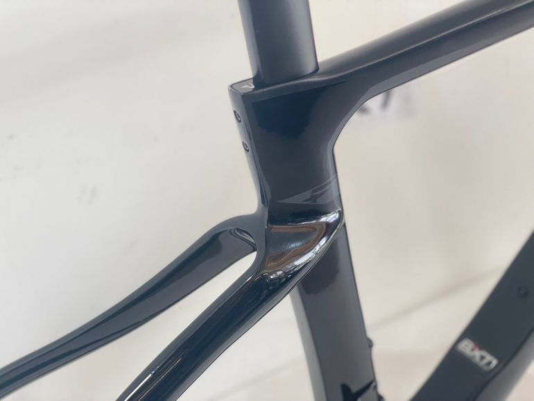 Used Pinarello DOGMA F DISK BOB 430 Frameset 2023 Road & Gravel, Black — image 4 of 11
