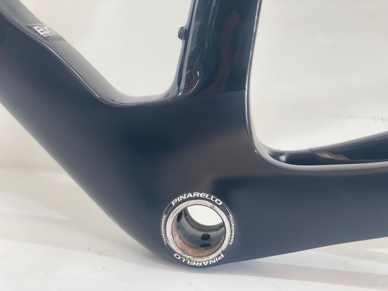 Used Pinarello DOGMA F DISK BOB 430 Frameset 2023 Road & Gravel, Black — image 11 of 11