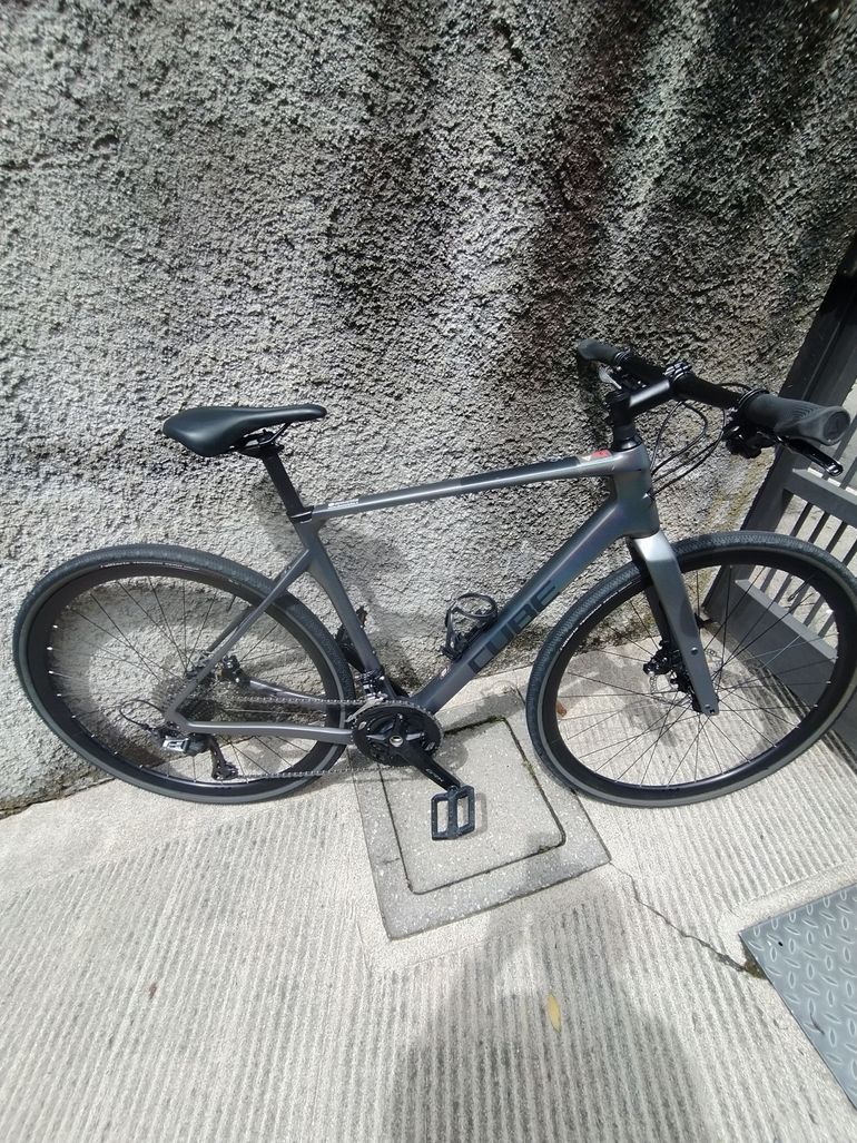 Used CUBE NULANE C:62 SLT 2024 2024 Road & Gravel, Hellgrau — image 3 of 3