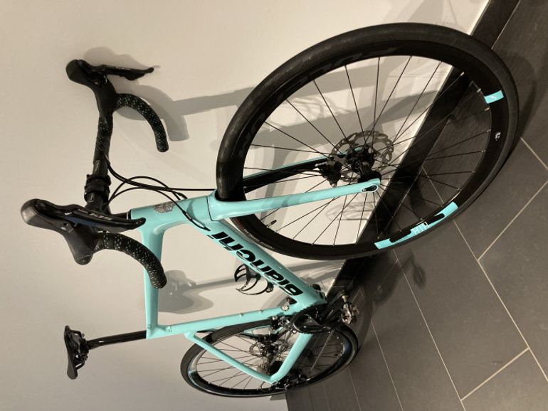 Used Bianchi Aria 105 2021 Road & Gravel, Black — image 2 of 8