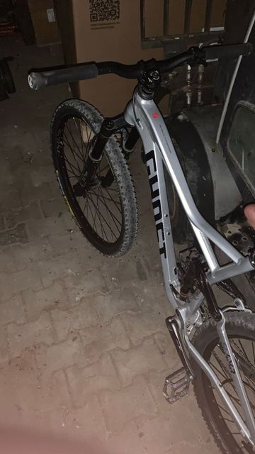 Used Ghost Al Amt Base 2022 Mountainbike, Light Gray — image 5 of 12