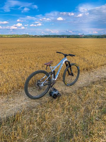 Used Ghost Al Amt Base 2022 Mountainbike, Light Gray — image 8 of 12