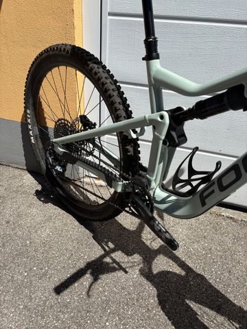 Used Focus JAM 6.8 2022 2022 Mountainbike, Green, 29 — image 10 of 12