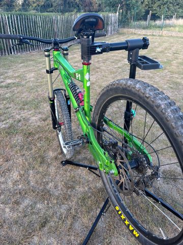 Used Kraftstoff F1 2005 Mountainbike, Green — image 5 of 8