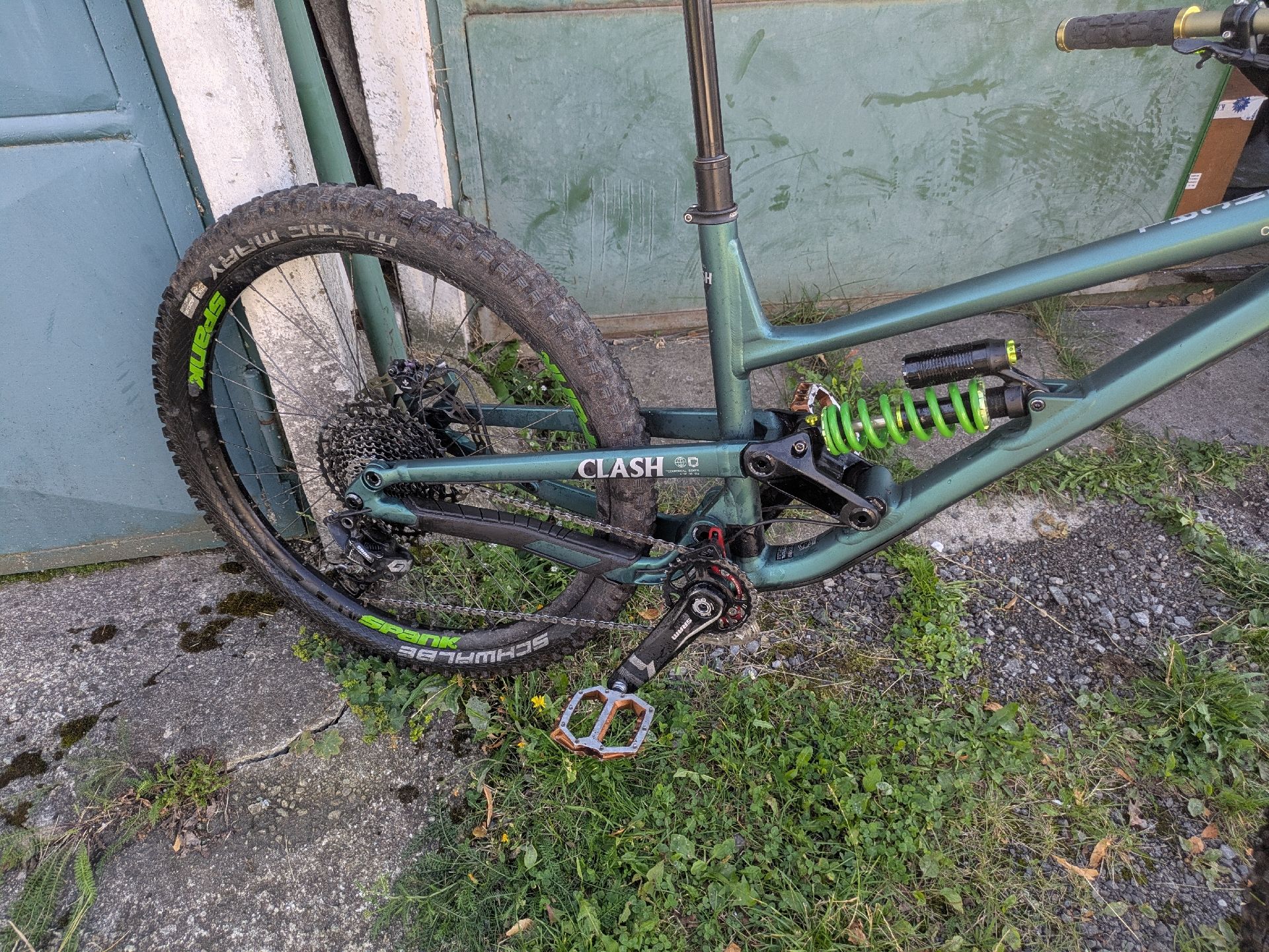 c3ffc0d4-1ba4-48c3-8670-