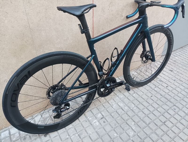 Specialized Sworks Tarmac Sl8 Durace Di2 2025 2025 Road & Gravel usato