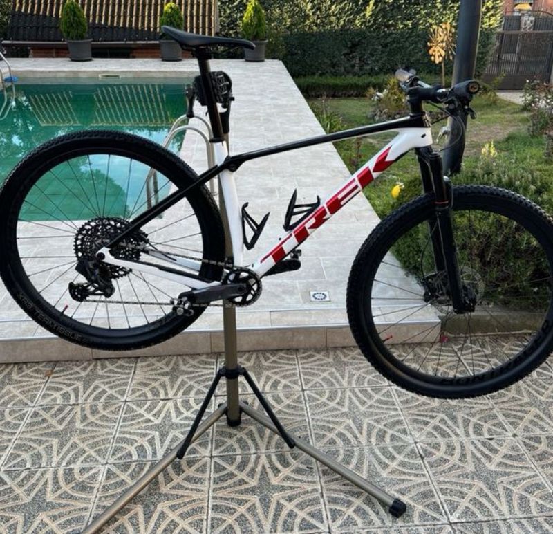 Used Trek Procaliber 9.7 2022 MTB