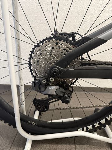 Brugt Orbea Rise Shimano Deore XT Di2 2024 Mountainbike — billede 7 af 8