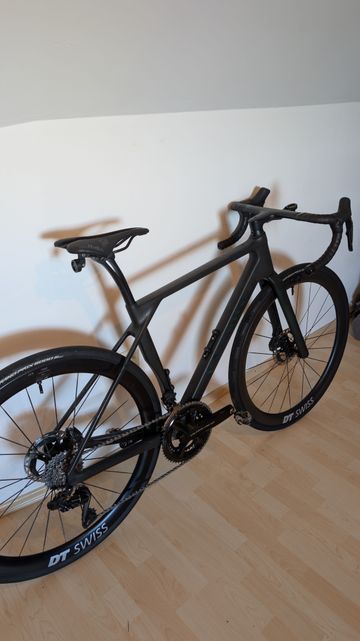 Brugt Canyon Endurace CFR Di2 2024 2024 Road & Gravel — billede 5 af 5