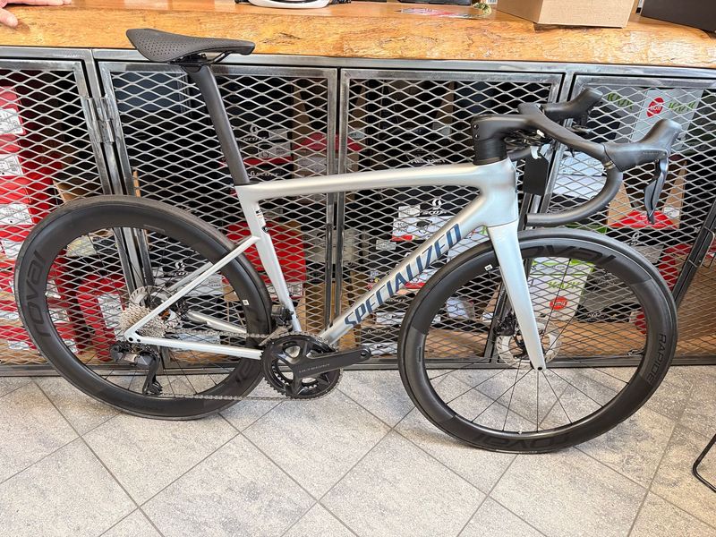 Used Specialized Tarmac SL8 Pro - Ultegra Di2 2025 2025 Road & Gravel