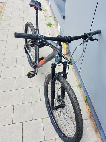Used CUBE REACTION C:62 RACE 2024 2024 Mountainbike, Light Gray, 29 — image 5 of 11