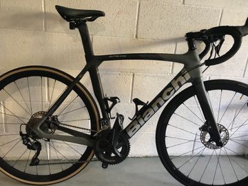 Gebrauchtes Bianchi Oltre Shimano Ultegra 2024 Road & Gravel