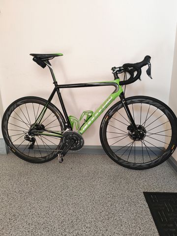 Cannondale SuperSix EVO Hi-MOD Disc Team 2018 2018 Road & Gravel usato