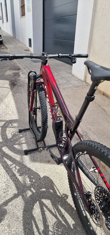 Specialized Epic SRAM XX1 2024 Mountainbike usato, Rosso — immagine 5 di 15