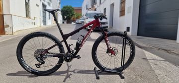 Specialized Epic SRAM XX1 2024 Mountainbike usato, Rosso — immagine 2 di 15