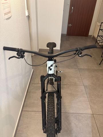 Gebrauchtes CUBE Stereo SRAM GX Eagle AXS 2024 Mountainbike, Weiß, 29 — Bild 7 von 8