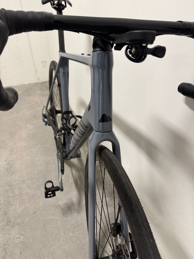 Brugt Canyon Endurace Shimano Tiagra 2024 Road & Gravel — billede 13 af 15