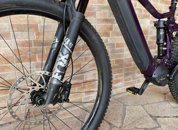 Merida Eone-sixty Shimano 600 2020 Mountainbike usato, Viola — immagine 3 di 8