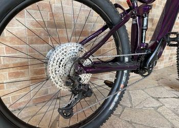 Merida Eone-sixty Shimano 600 2020 Mountainbike usato, Viola — immagine 6 di 8