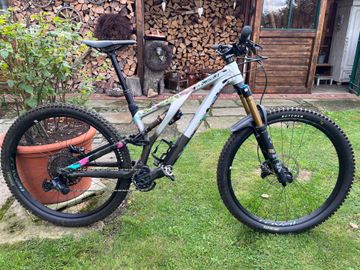 Specialized Stumpjumper EVO Elite Alloy 2022 2022 MTB usato