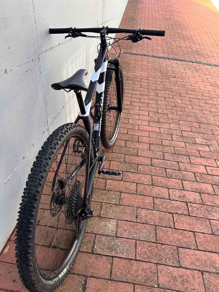 Used Cannondale F-Si Carbon 5 2020 2020 Mountainbike — image 7 of 9