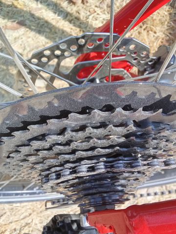 Used Collab Facom 2025 Mountainbike, Red — image 5 of 5