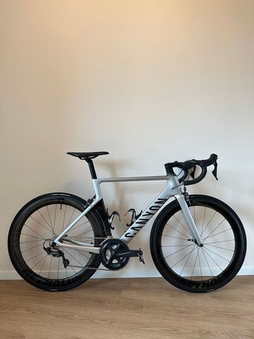Käytetty Canyon Aeroad CF SL 8.0 2019 2019 Road & Gravel — kuva 5 / 17