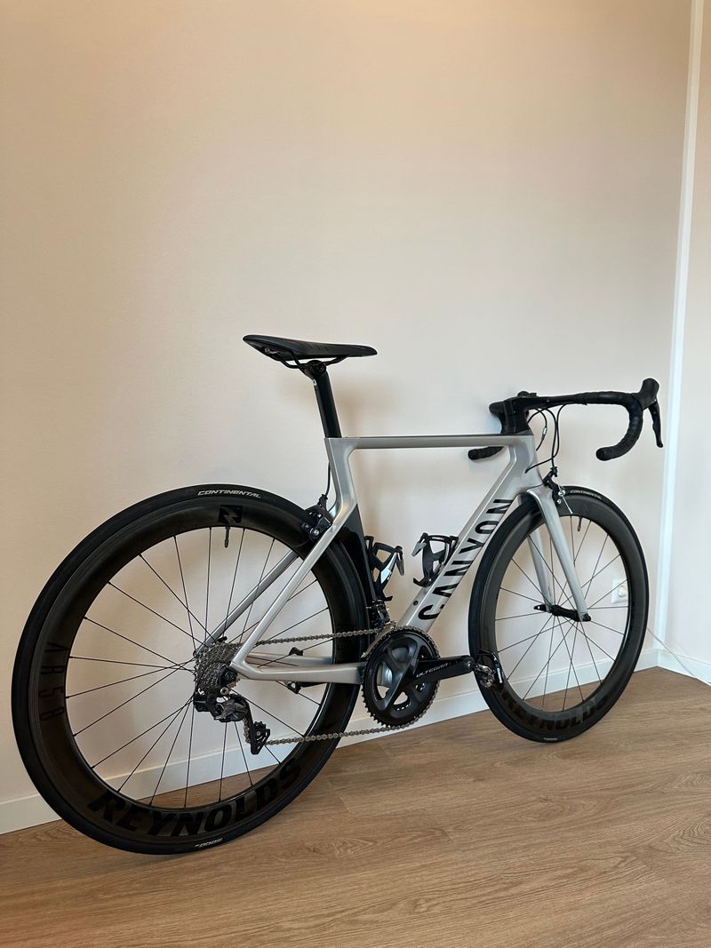 Käytetty Canyon Aeroad CF SL 8.0 2019 2019 Road & Gravel — kuva 16 / 17