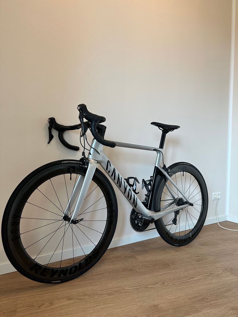 Käytetty Canyon Aeroad CF SL 8.0 2019 2019 Road & Gravel — kuva 2 / 17