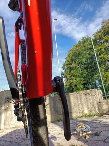 Used Specialized Epic Comp 2021 2021 Mountainbike, Red, 29 — image 9 of 12