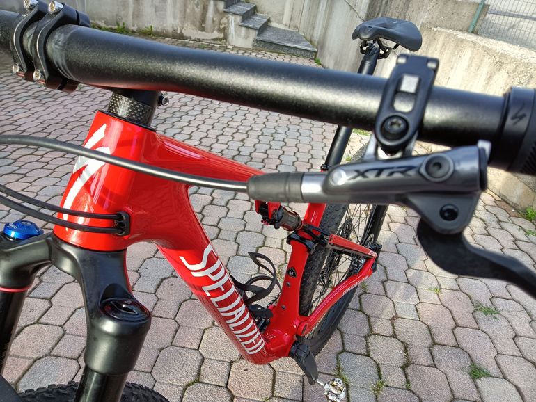 Used Specialized Epic Comp 2021 2021 Mountainbike, Red, 29 — image 4 of 12