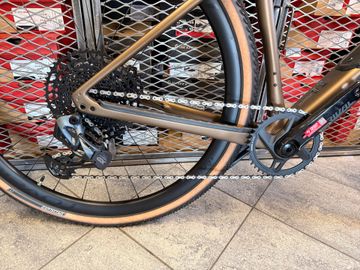 Specialized Diverge Expert Carbon 2024 2024 Road & Gravel usato, Nero — immagine 3 di 4