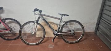 Gebrauchtes Merida Vintage 2010 Mountainbike, Hellgrau — Bild 2 von 3