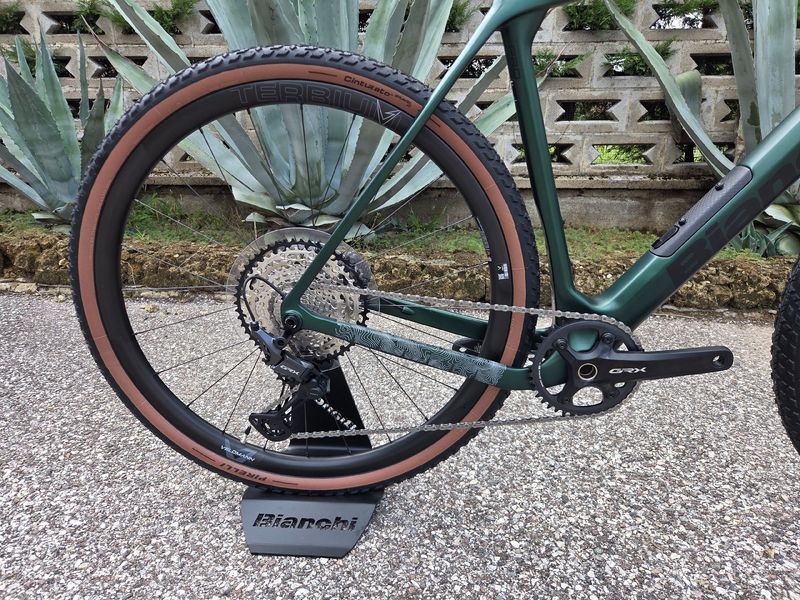 Używany Bianchi ARCADEX PRO 2025 Road & Gravel — zdjęcie 2 z 7