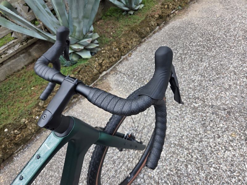 Używany Bianchi ARCADEX PRO 2025 Road & Gravel — zdjęcie 5 z 7