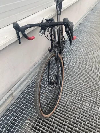 Used Giant Contend AR 1 2022 Road & Gravel, Black — image 3 of 6