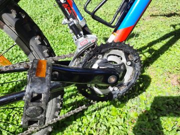Used Trek MT220 2012 Mountainbike, Black — image 8 of 9