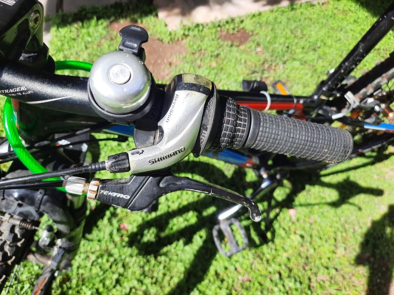 Tweedehands Trek MT220 2012 Mountainbike — afbeelding 5 van 9